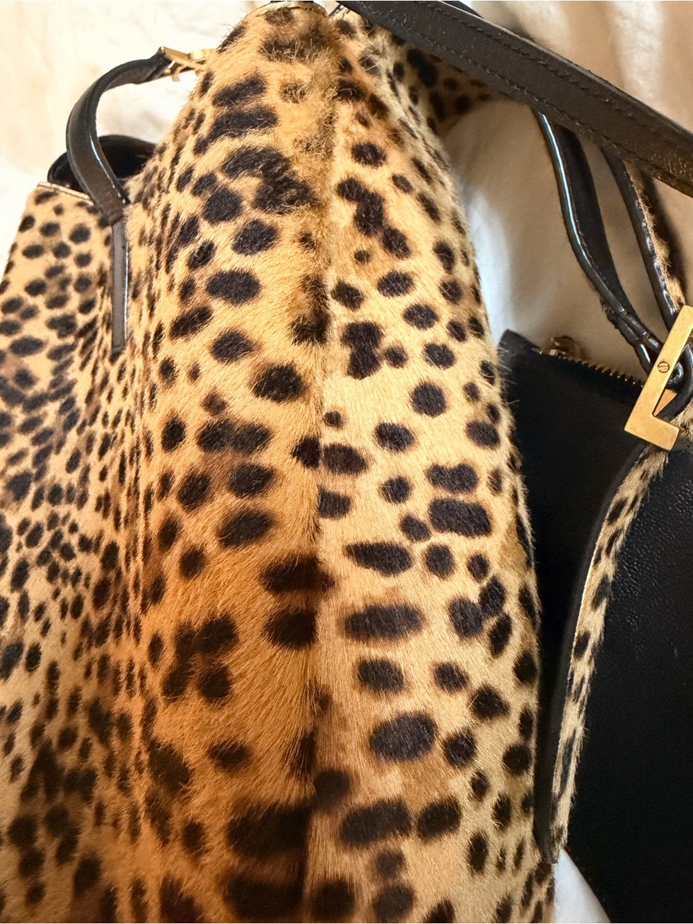Saint Laurent Leopard-Print Shoulder Bag in Brown and Black - Picture 14 of 16
